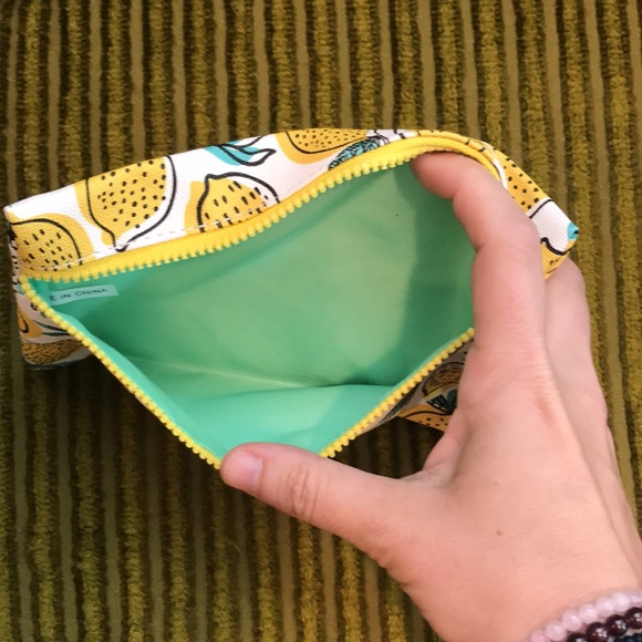 NWOT 3 for $10 Ipsy Cosmetic Makeup Bags. “Spring Collection” - Picture 5 of 8